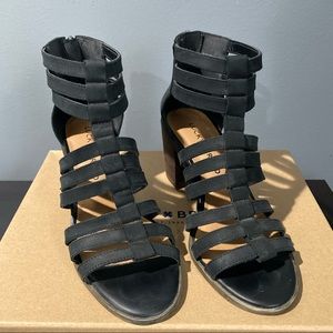 Strappy Casual Sandal with Heel